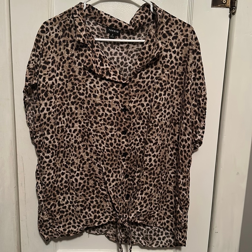 Torrid Leopard Print Tie Front Top